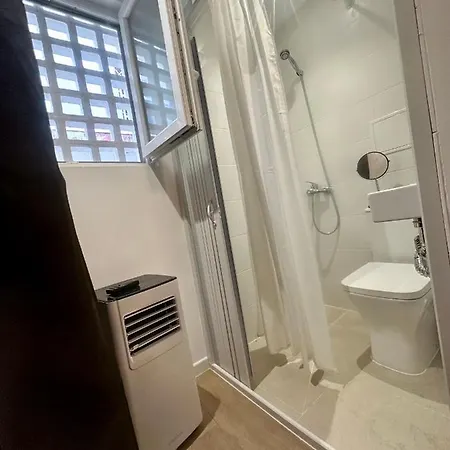 Little Room With Private Wc And Shower Close To Portaventura Salou Buitenkant foto